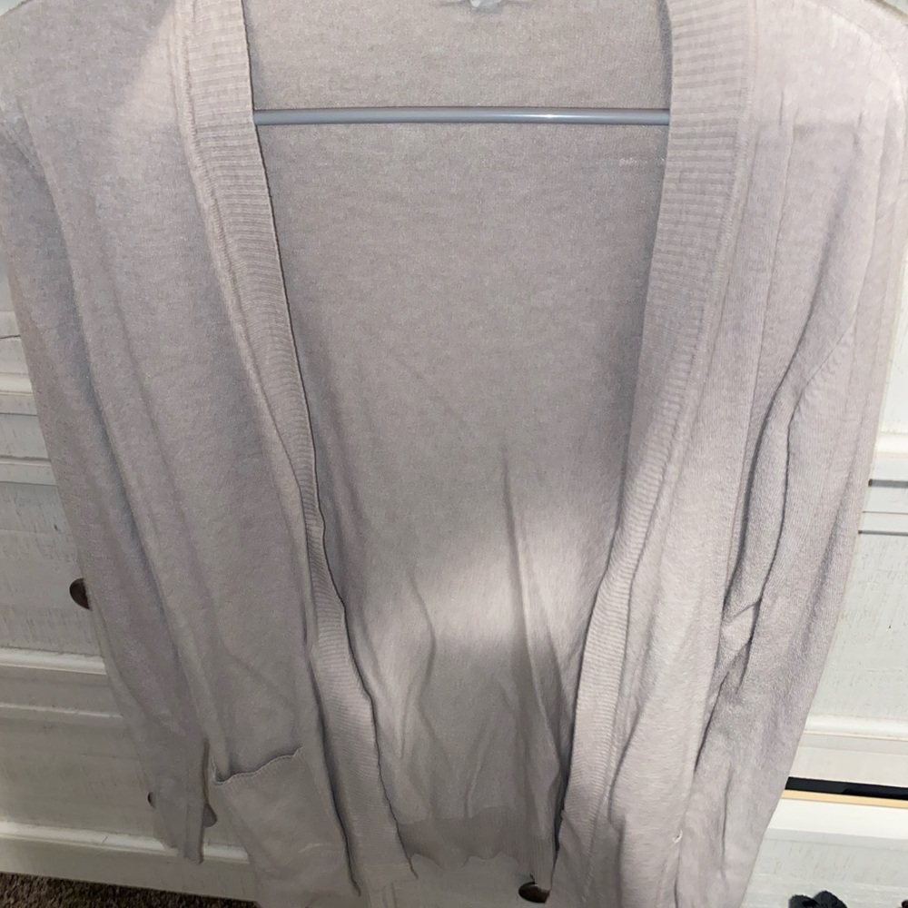 Cardigans - Picture 2 of 8